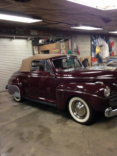 Ford Super Deluxe Convertible 1941 image number 36