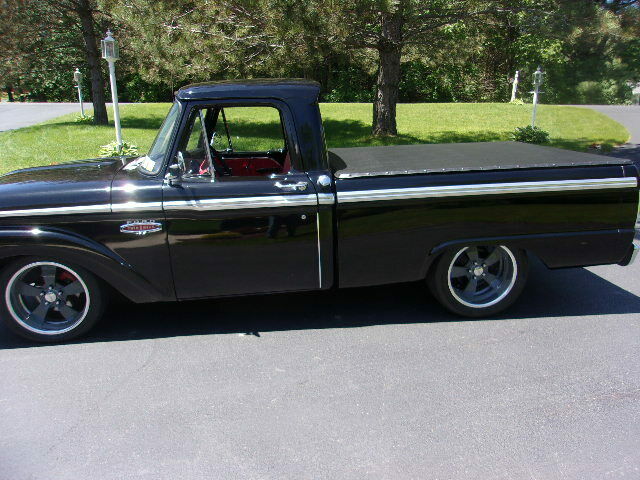 Ford F-100 1966 image number 2