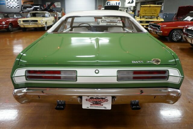 Plymouth Duster 1972 image number 16