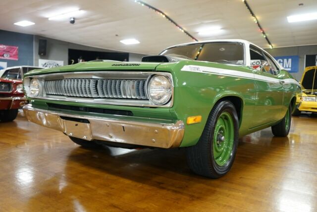 Plymouth Duster 1972 image number 20