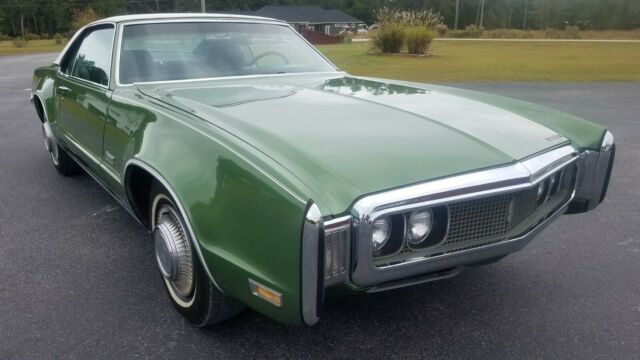 Oldsmobile Toronado 1970 image number 1