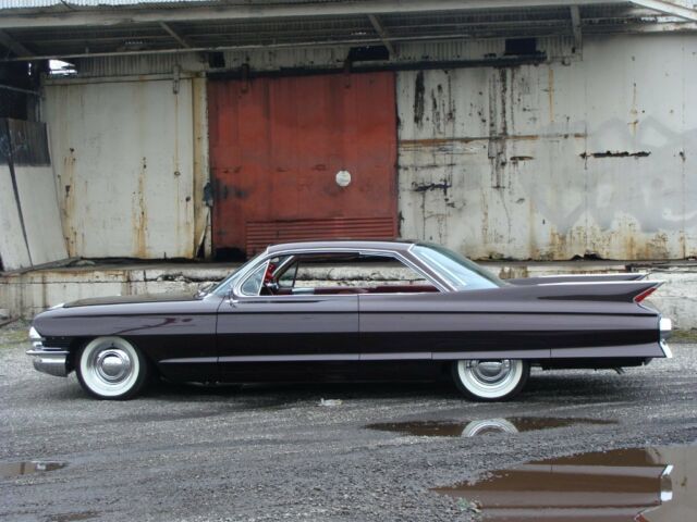 Cadillac DeVille 1961 image number 26