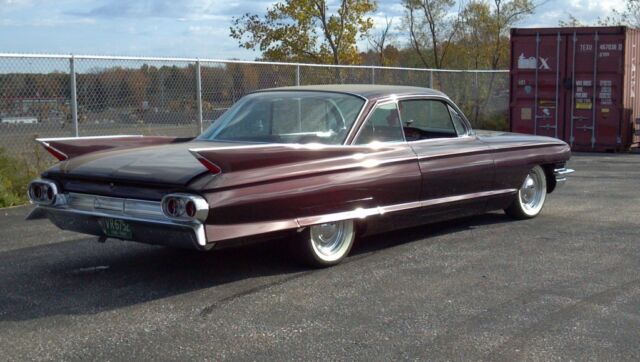 Cadillac DeVille 1961 image number 28