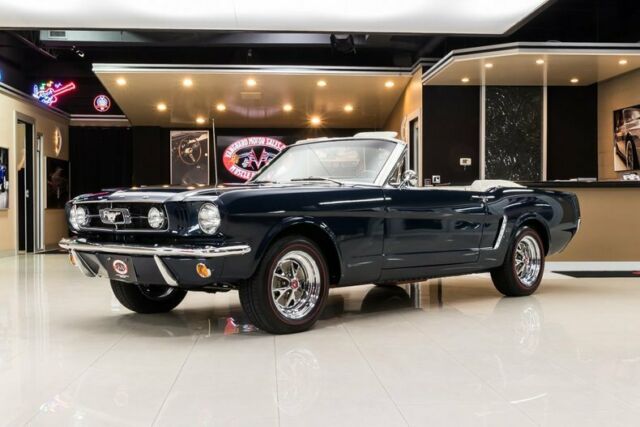 Ford Mustang 1965 image number 24