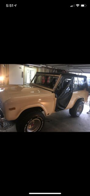 Ford Bronco 1977 image number 19