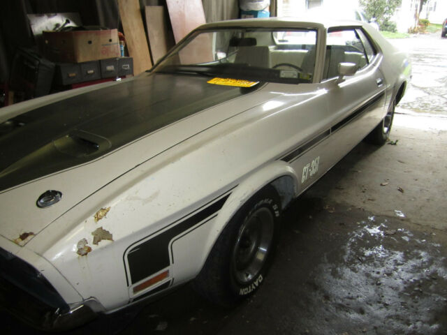 Ford Mustang 1972 image number 0