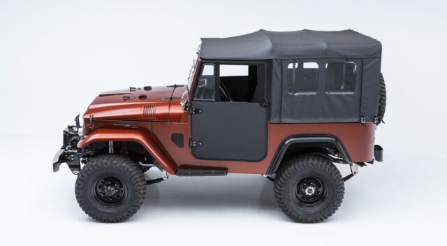 Toyota FJ Cruiser 1963 image number 15