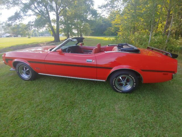 Ford Mustang 1972 image number 0