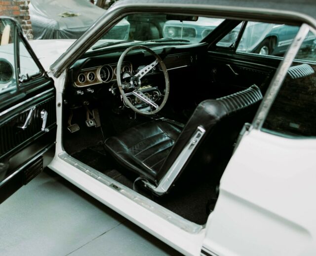 Ford Mustang 1966 image number 28