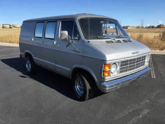 Dodge Ram Van 1979 image number 28