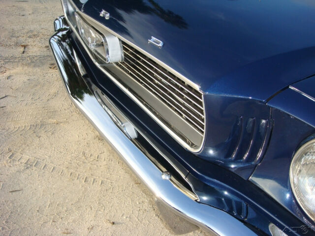 Ford Mustang 1966 image number 10