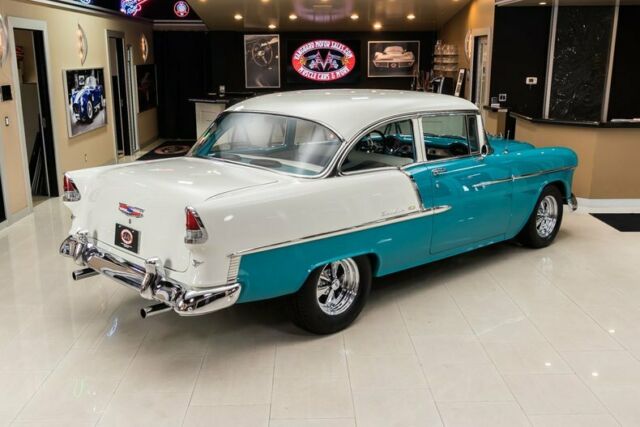 Chevrolet Bel Air/150/210 1955 image number 11