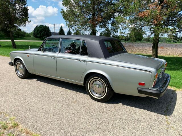 Rolls-Royce Silver Shadow 1976 image number 34