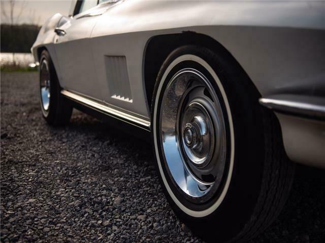 Chevrolet Corvette 1967 image number 13