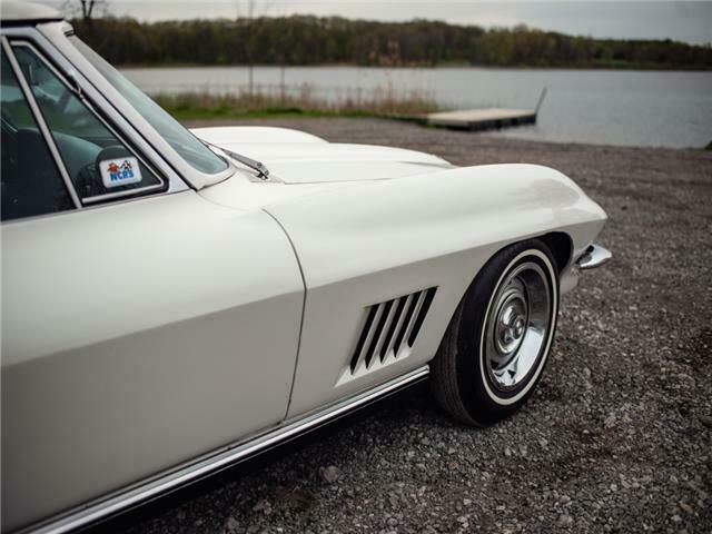 Chevrolet Corvette 1967 image number 30