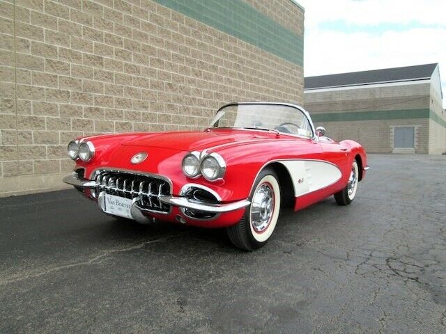 Chevrolet Corvette 1960 image number 31