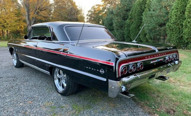 Chevrolet Impala 1964 image number 2