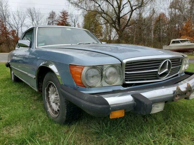 Mercedes-Benz SL-Class 1978 image number 0