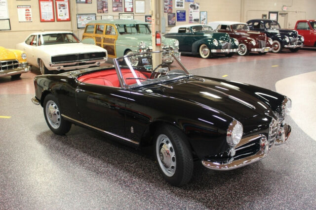 Alfa Romeo Spider 1958 image number 27