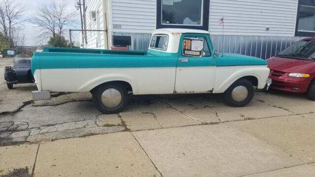 Ford F-100 1962 image number 0