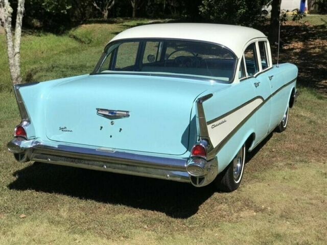 Chevrolet Bel Air/150/210 1957 image number 19