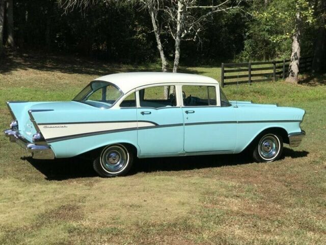 Chevrolet Bel Air/150/210 1957 image number 21