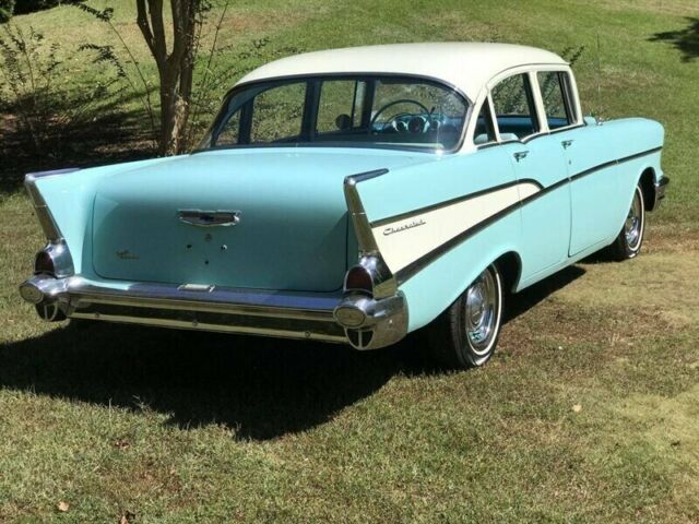 Chevrolet Bel Air/150/210 1957 image number 39