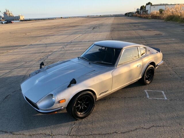 Nissan FAIRLADY Z 240Z 1972 image number 28