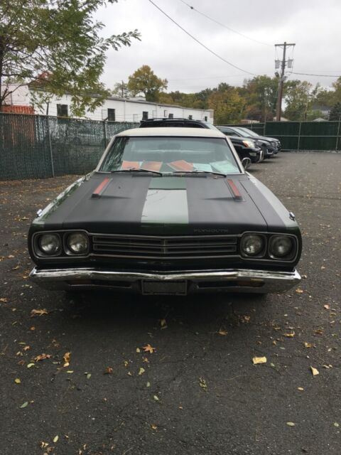 Plymouth Road Runner 1969 image number 2