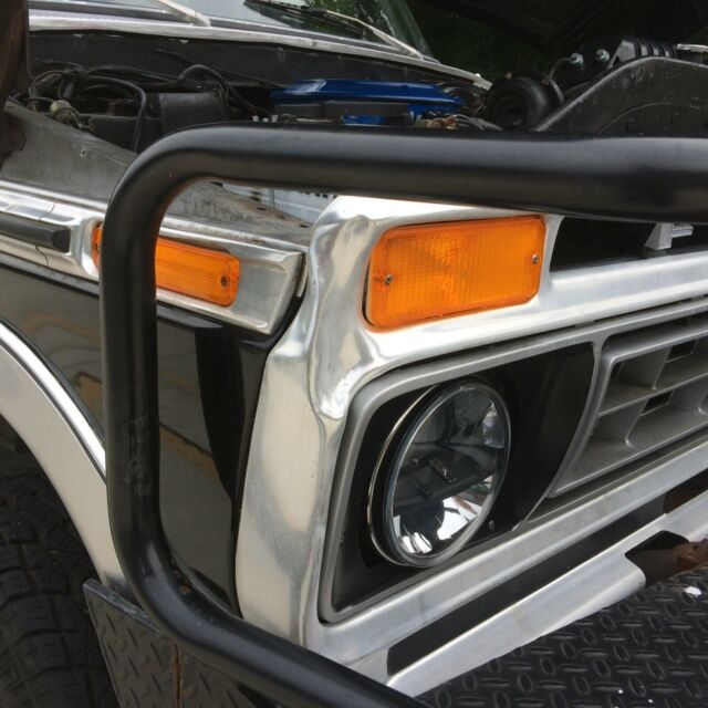 Ford F-250 1977 image number 38