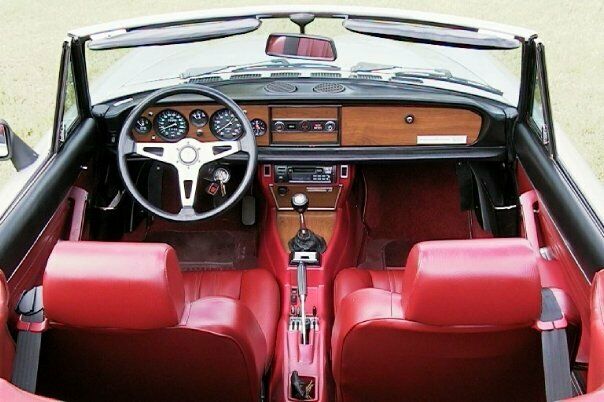 Fiat 124 Spider 1979 image number 21