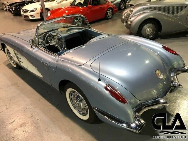 Chevrolet Corvette 1959 image number 11