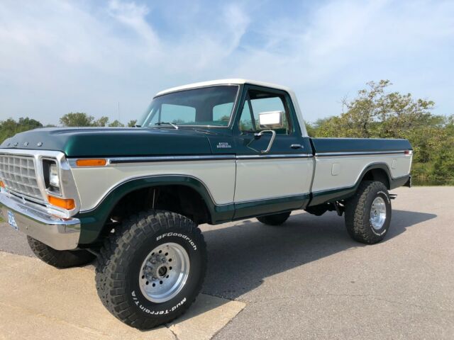 Ford F-250 1978 image number 0