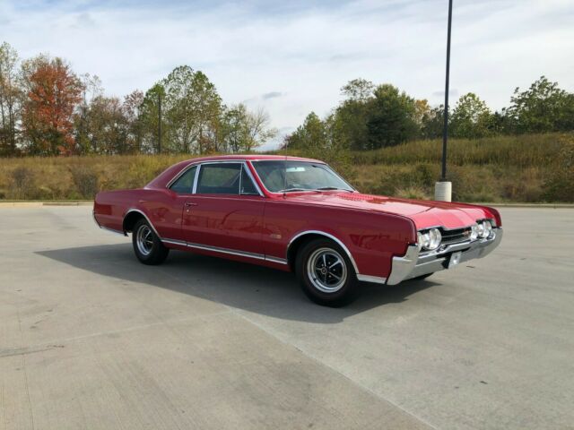 Oldsmobile 442 1967 image number 27