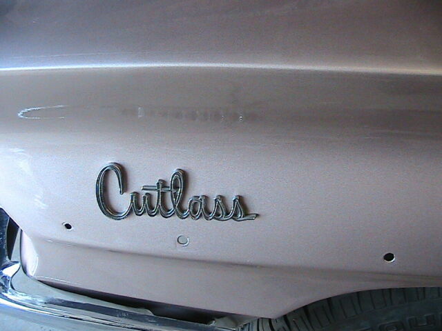 Oldsmobile Cutlass 1961 image number 30