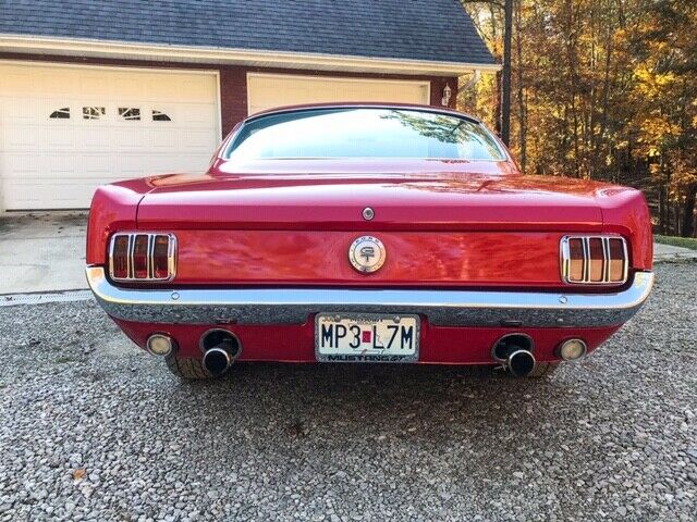 Ford Mustang 1966 image number 2