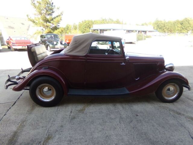 Ford Coupe Convertible 1934 image number 13