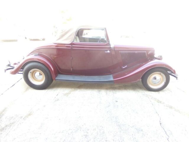 Ford Coupe Convertible 1934 image number 28