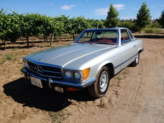 Mercedes-Benz 400-Series 1973 image number 0