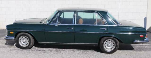 Mercedes-Benz 280 SEL 4.5 1972 image number 11