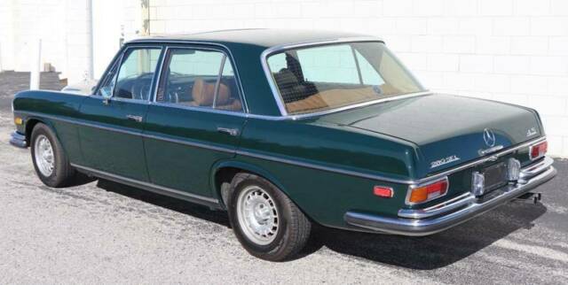 Mercedes-Benz 280 SEL 4.5 1972 image number 14