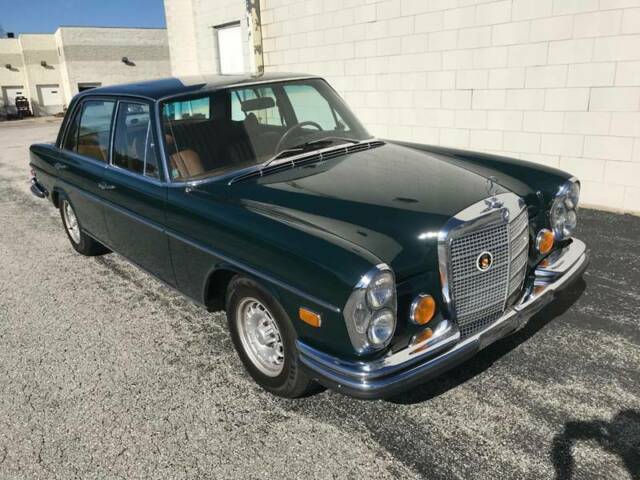 Mercedes-Benz 280 SEL 4.5 1972 image number 16