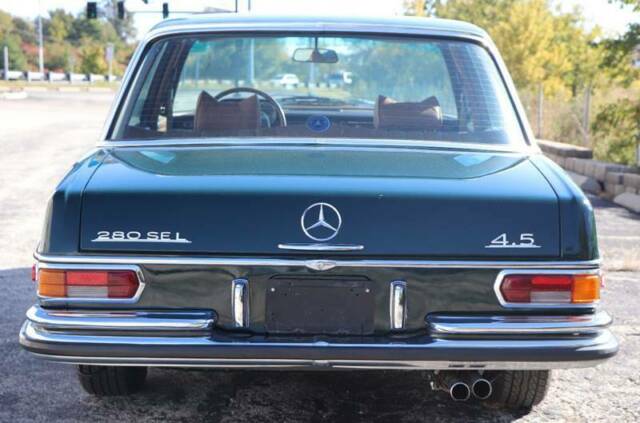 Mercedes-Benz 280 SEL 4.5 1972 image number 27