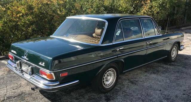 Mercedes-Benz 280 SEL 4.5 1972 image number 28