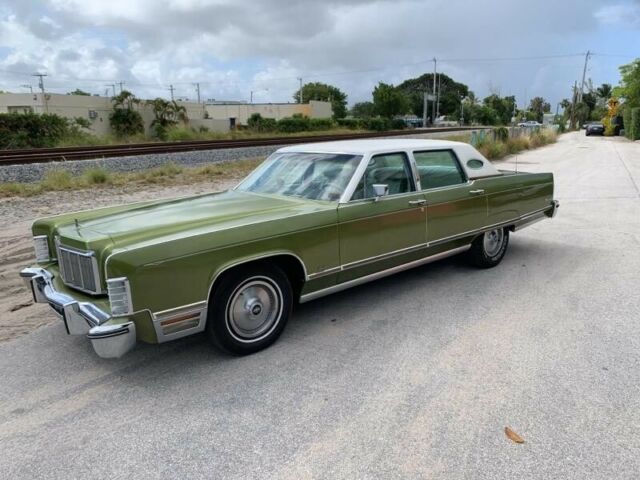 Lincoln Continental 1975 image number 0