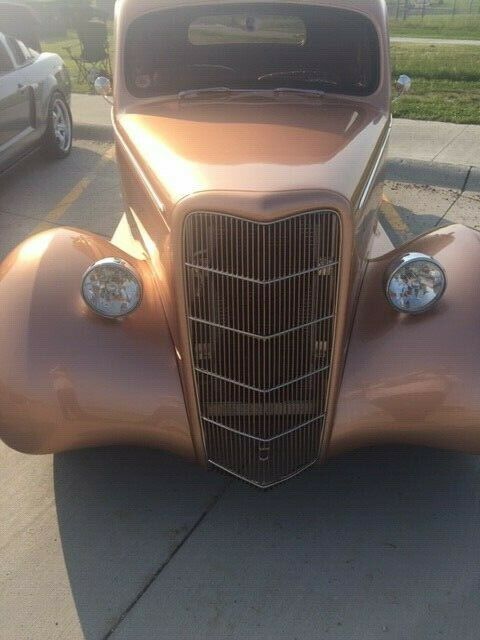 Ford Coupe 1935 image number 10