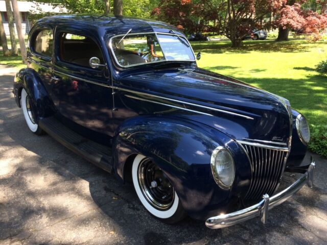 Ford Deluxe 1939 image number 6