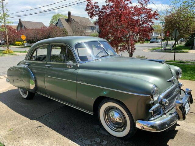 Chevrolet Styleline Deluxe 1950 image number 14