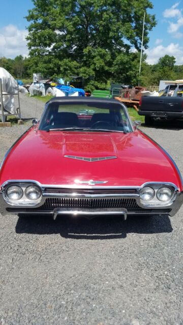 Ford Thunderbird 1963 image number 1