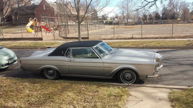 Lincoln Mark III 1969 image number 16